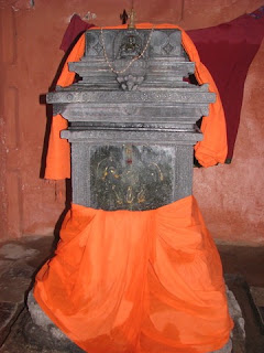 Sri Sujnanendra Tirtharu